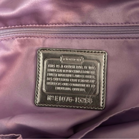 Bundle Coach Poppy Silver Metallic Leather Tote Purse & Wallet - Picture 6 of 12